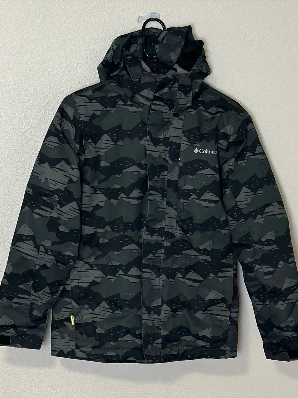 Columbia teens Grey & Black Camouflage Raincoat